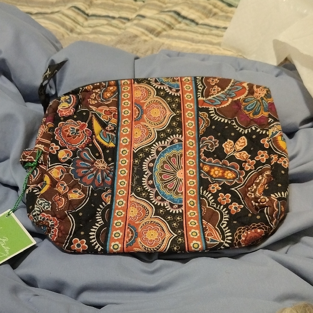 Never Used New With Tag Vera Bradley Kennsington Brown Large Cosmetic Bag